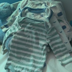 Long-sleeves onesies